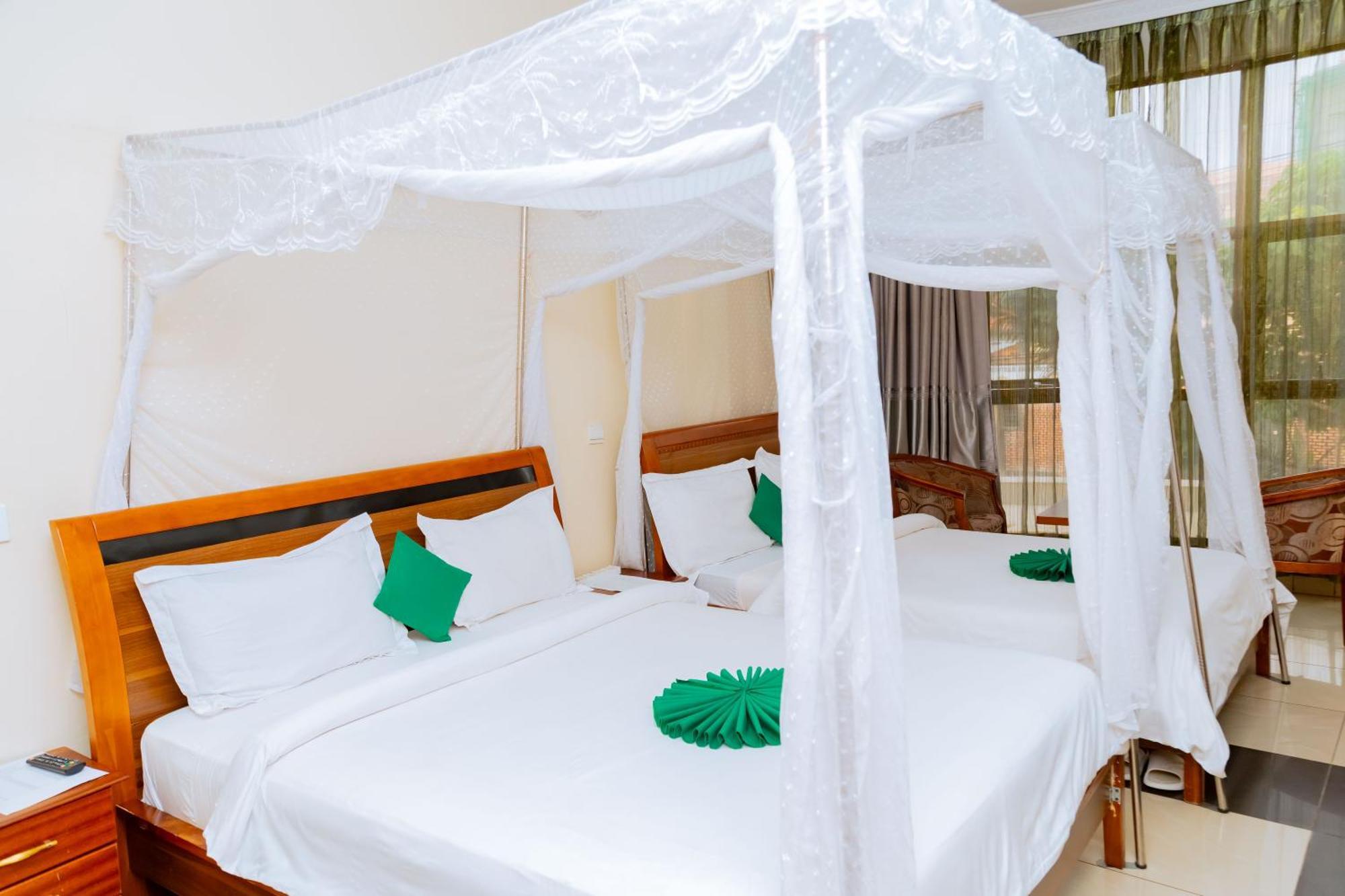 Five To Five Hotel Kigali Exterior photo