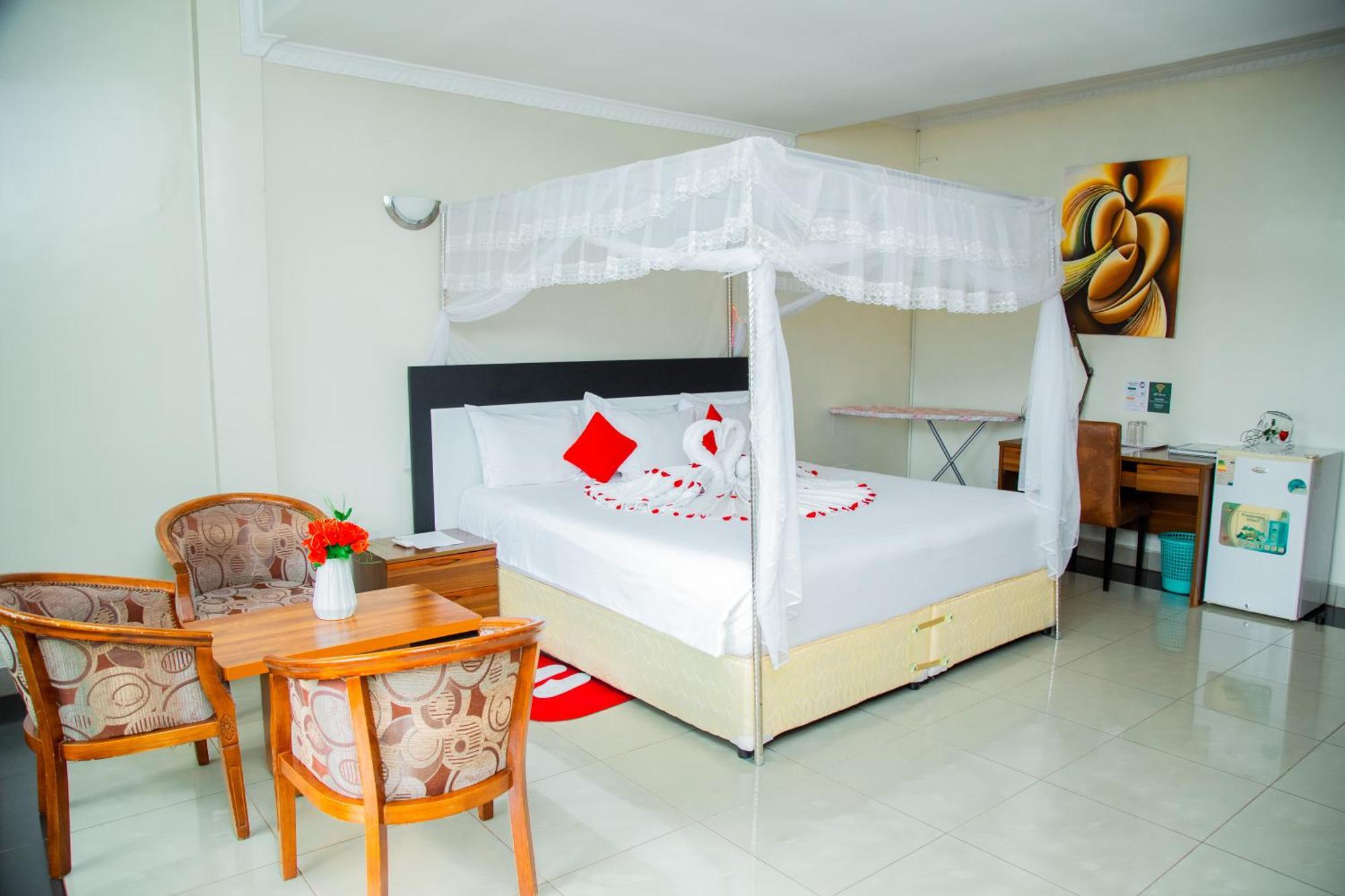 Five To Five Hotel Kigali Exterior photo