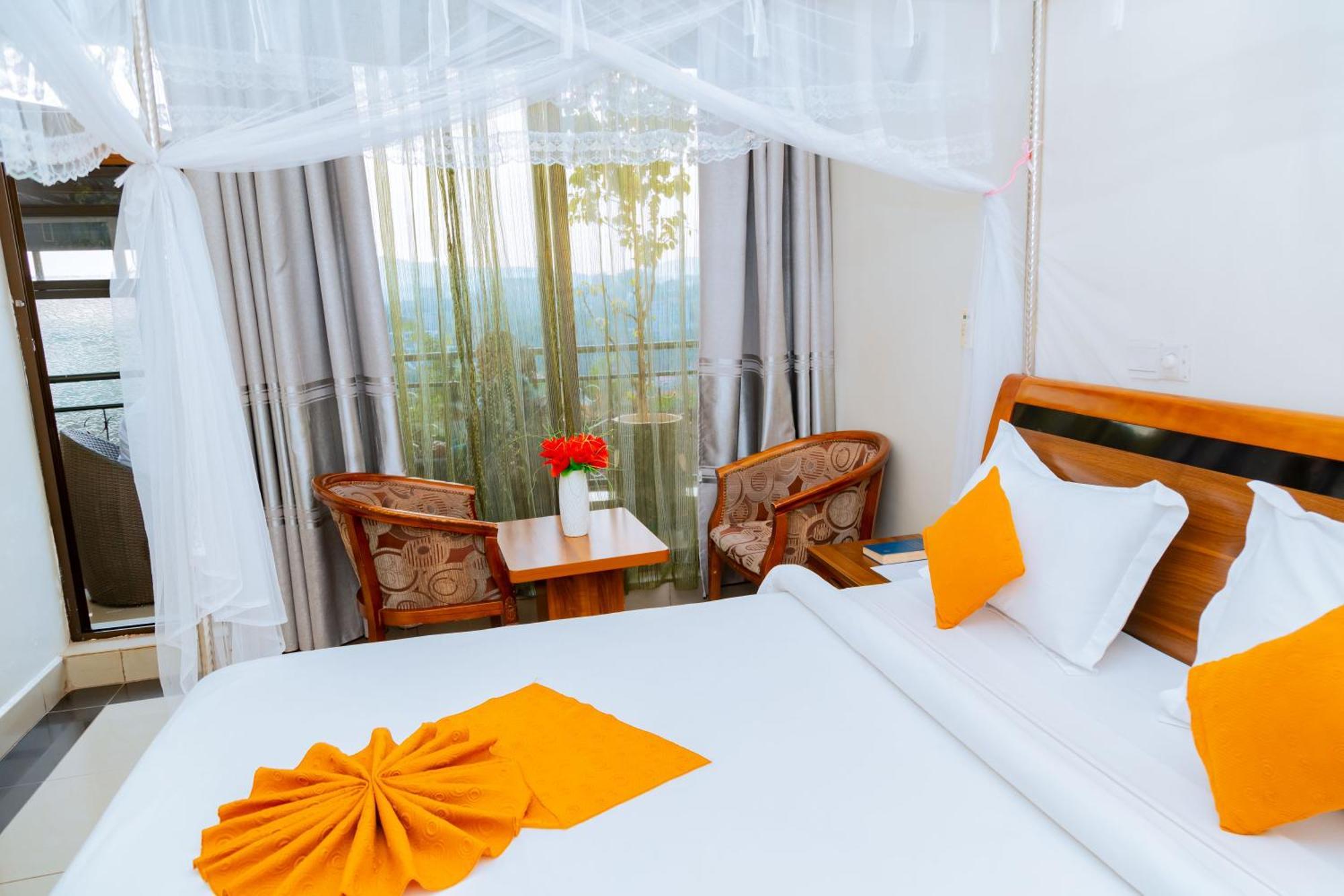 Five To Five Hotel Kigali Exterior photo