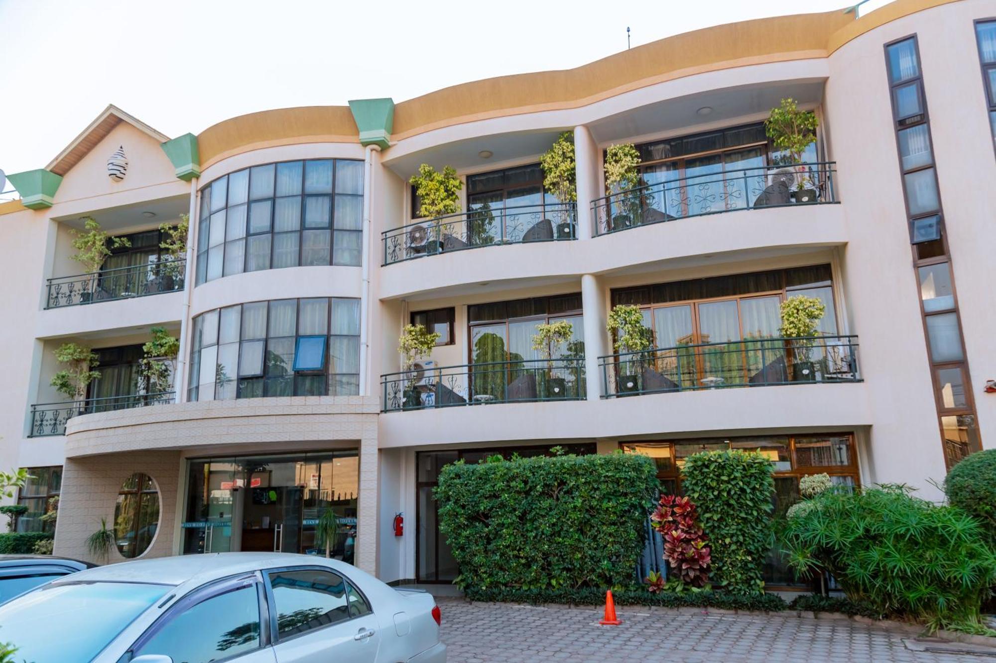 Five To Five Hotel Kigali Exterior photo