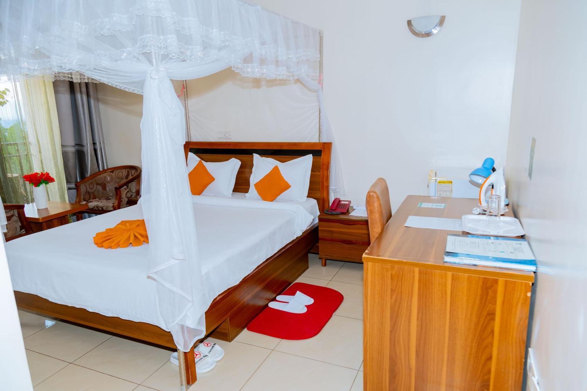 Five To Five Hotel Kigali Exterior photo