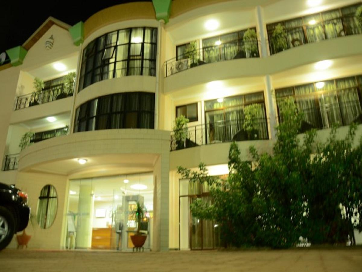 Five To Five Hotel Kigali Exterior photo