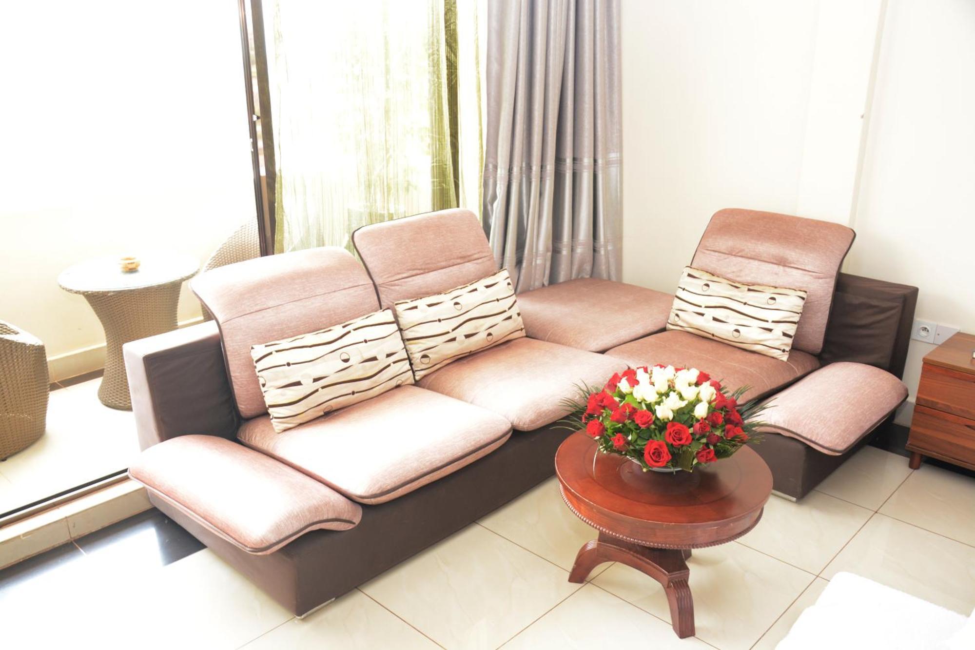 Five To Five Hotel Kigali Exterior photo